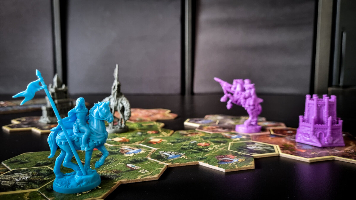 Figurki i mapa Heroes of Might & Magic III: The Board Game